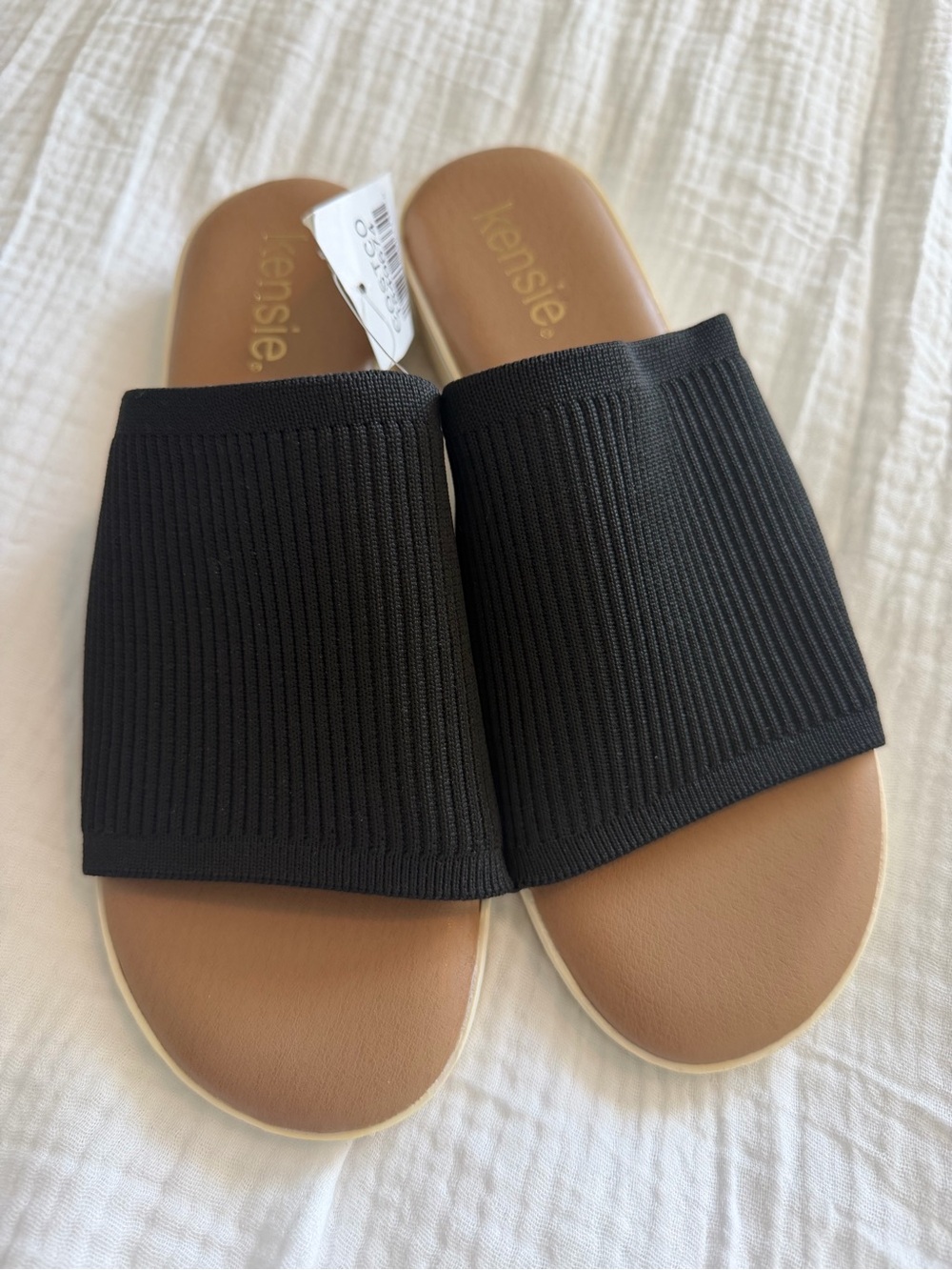 kensie Black Ribbed Slide Sandals with Tan Footbed - Picture 2 of 7